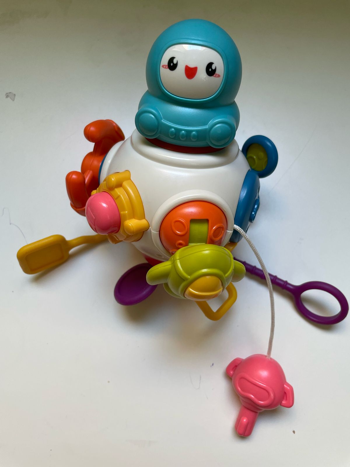 Astronaut 8 in 1 Pull String Toy