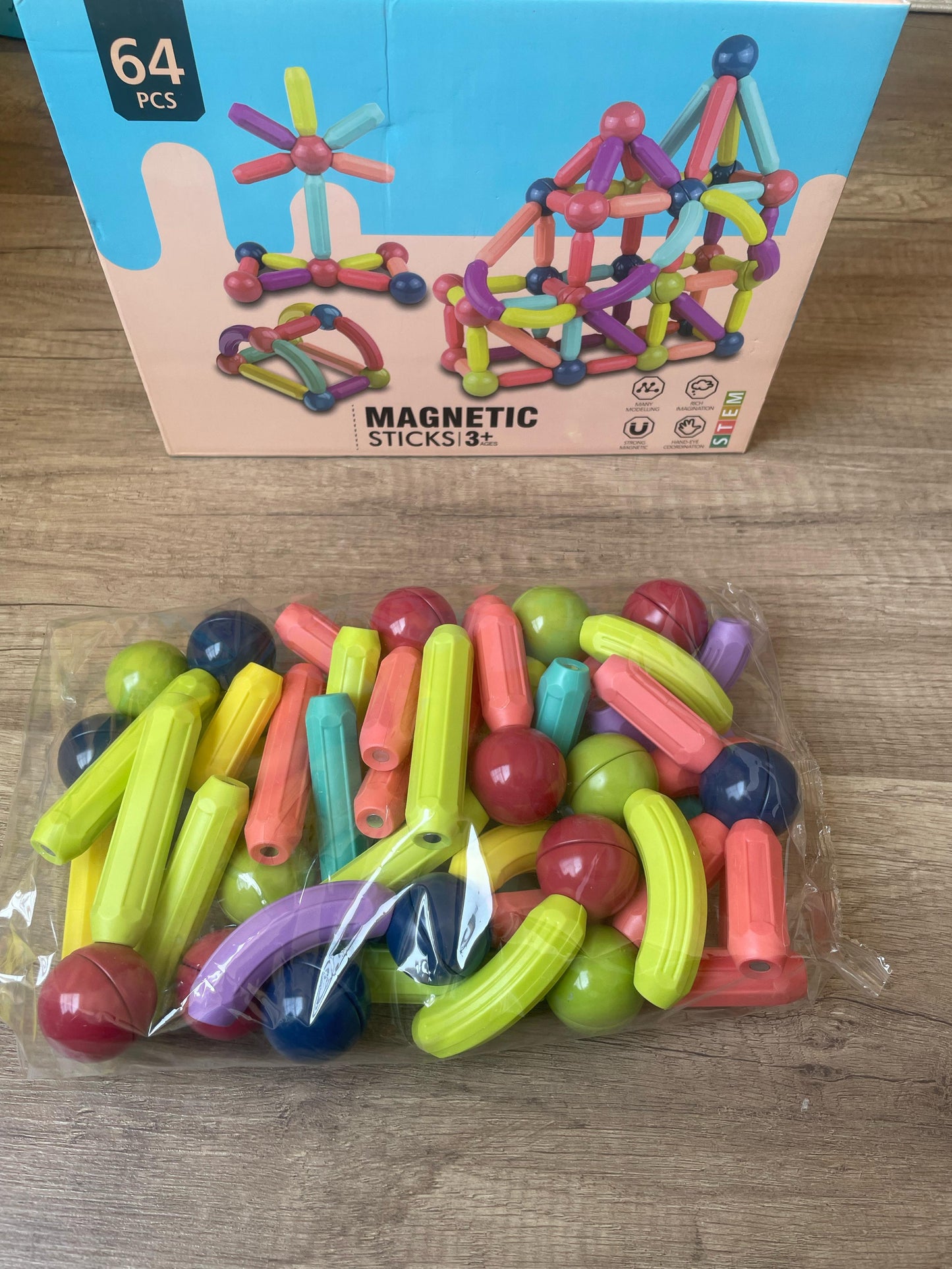 Magnetic Sticks & Balls
