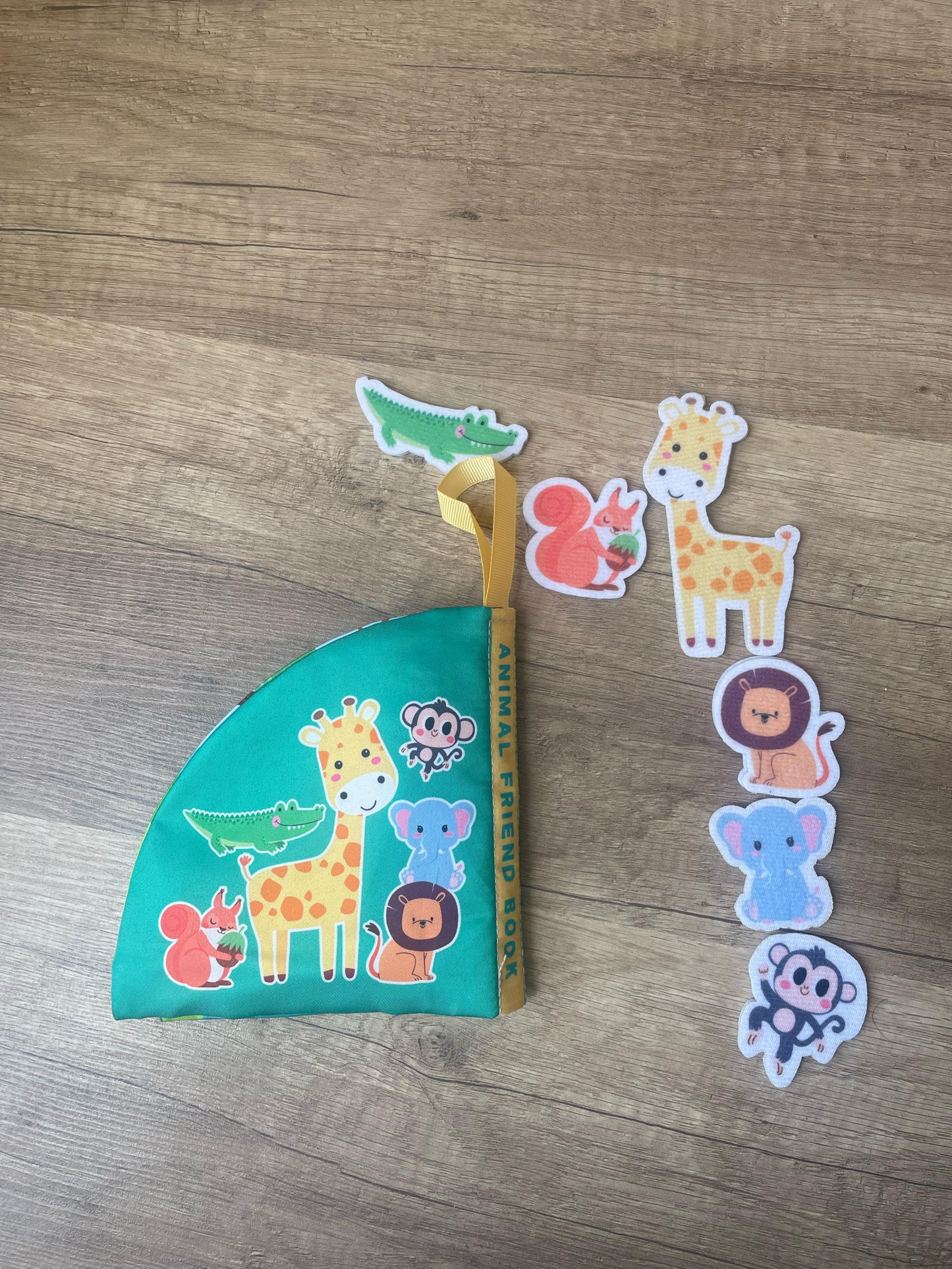 Half Circle Interactive Cloth Book